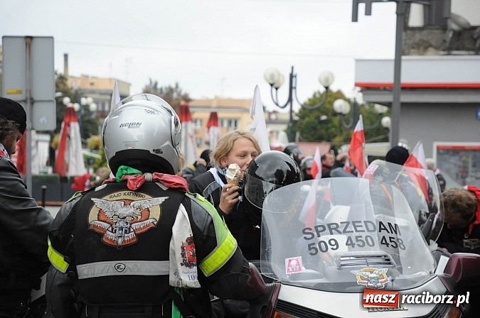 Zdjęcie w galerii na portalu naszraciborz.pl: XIII Rajd Katyński zawitał dziś do Raciborza wiadomości z regionu