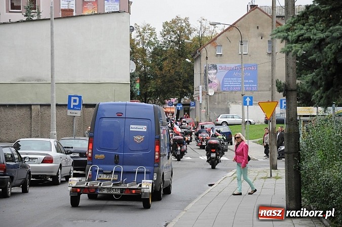 Zdjęcie w galerii na portalu naszraciborz.pl: XIII Rajd Katyński zawitał dziś do Raciborza wiadomości z regionu