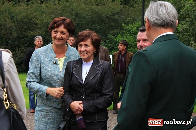 Zdjęcie w galerii na portalu naszraciborz.pl: Myśliwi świętowali dziś w Rudach 90-lecie PZŁ wiadomości z regionu