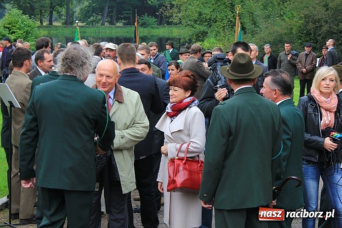 Zdjęcie w galerii na portalu naszraciborz.pl: Myśliwi świętowali dziś w Rudach 90-lecie PZŁ wiadomości z regionu