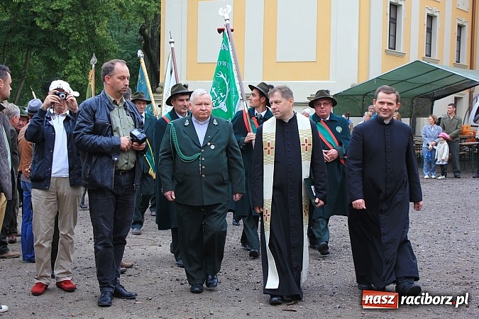 Zdjęcie w galerii na portalu naszraciborz.pl: Myśliwi świętowali dziś w Rudach 90-lecie PZŁ wiadomości z regionu