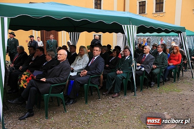 Zdjęcie w galerii na portalu naszraciborz.pl: Myśliwi świętowali dziś w Rudach 90-lecie PZŁ wiadomości z regionu