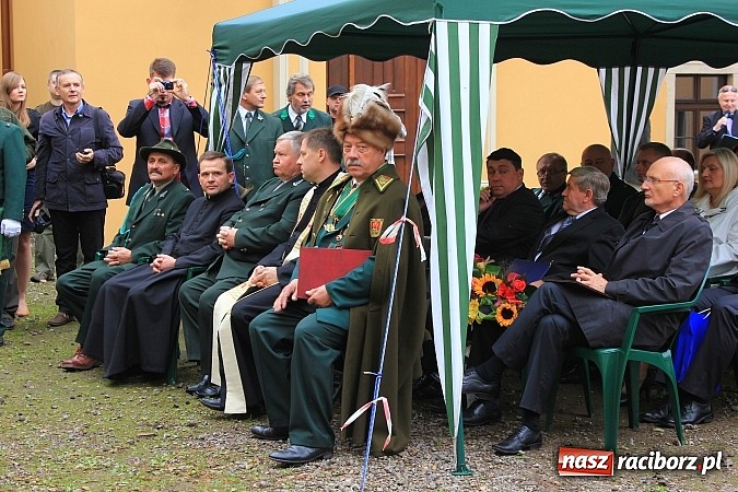 Zdjęcie w galerii na portalu naszraciborz.pl: Myśliwi świętowali dziś w Rudach 90-lecie PZŁ wiadomości z regionu