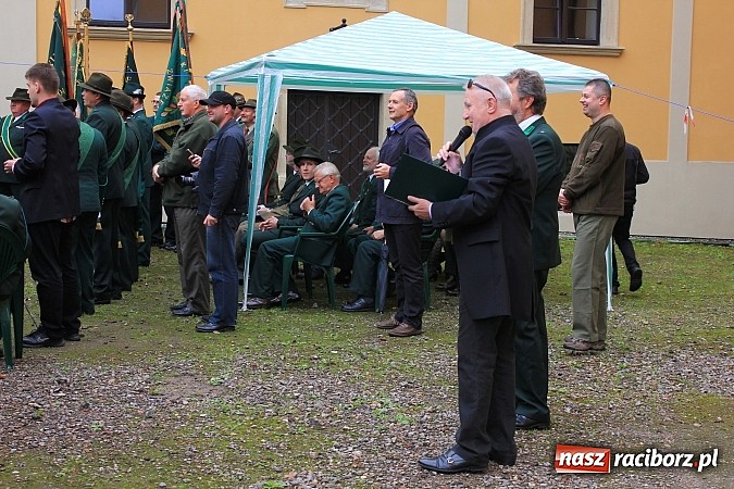 Zdjęcie w galerii na portalu naszraciborz.pl: Myśliwi świętowali dziś w Rudach 90-lecie PZŁ wiadomości z regionu