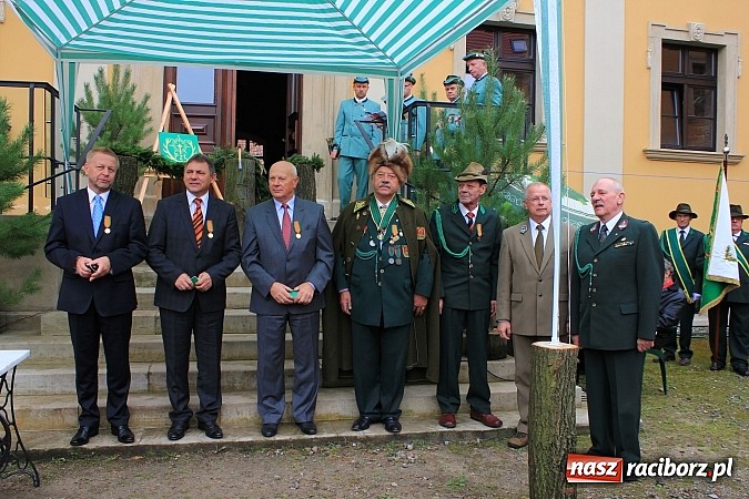 Zdjęcie w galerii na portalu naszraciborz.pl: Myśliwi świętowali dziś w Rudach 90-lecie PZŁ wiadomości z regionu