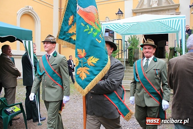 Zdjęcie w galerii na portalu naszraciborz.pl: Myśliwi świętowali dziś w Rudach 90-lecie PZŁ wiadomości z regionu