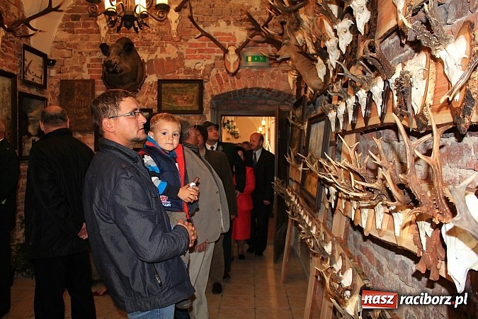 Zdjęcie w galerii na portalu naszraciborz.pl: Myśliwi świętowali dziś w Rudach 90-lecie PZŁ wiadomości z regionu