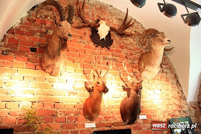 Zdjęcie w galerii na portalu naszraciborz.pl: Myśliwi świętowali dziś w Rudach 90-lecie PZŁ wiadomości z regionu