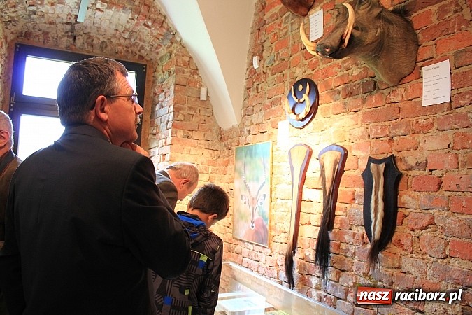 Zdjęcie w galerii na portalu naszraciborz.pl: Myśliwi świętowali dziś w Rudach 90-lecie PZŁ wiadomości z regionu