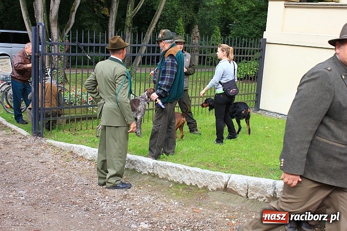 Zdjęcie w galerii na portalu naszraciborz.pl: Myśliwi świętowali dziś w Rudach 90-lecie PZŁ wiadomości z regionu