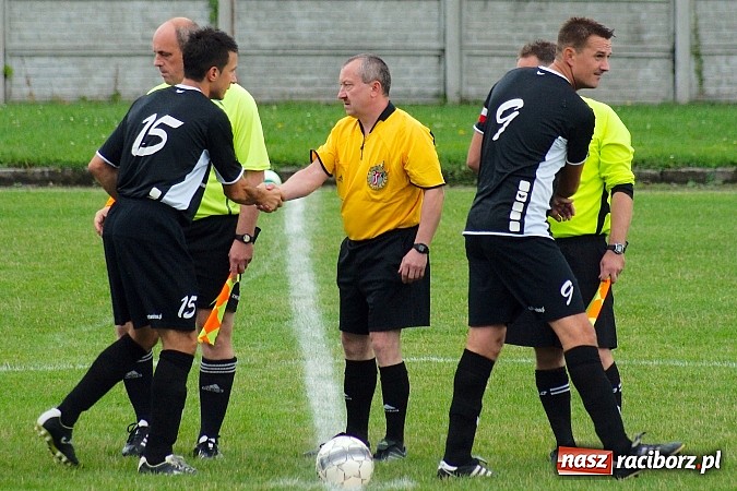 Zdjęcie w galerii na portalu naszraciborz.pl: Tworków kontra Owsiszcze. Szesnaście lat oczekiwania na remis wiadomości z regionu