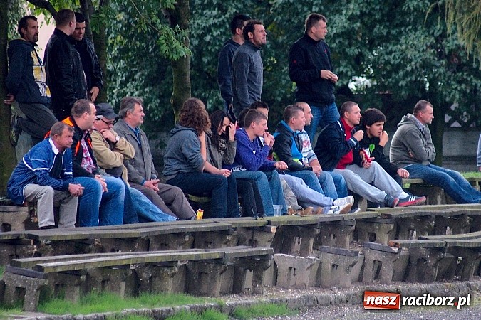 Zdjęcie w galerii na portalu naszraciborz.pl: Tworków kontra Owsiszcze. Szesnaście lat oczekiwania na remis wiadomości z regionu