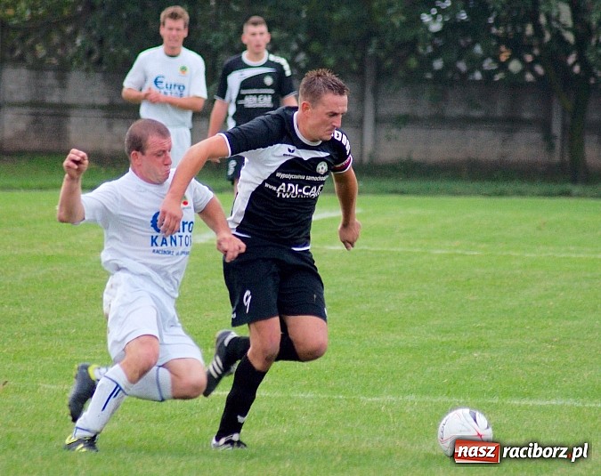 Zdjęcie w galerii na portalu naszraciborz.pl: Tworków kontra Owsiszcze. Szesnaście lat oczekiwania na remis wiadomości z regionu