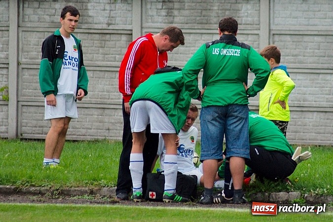 Zdjęcie w galerii na portalu naszraciborz.pl: Tworków kontra Owsiszcze. Szesnaście lat oczekiwania na remis wiadomości z regionu