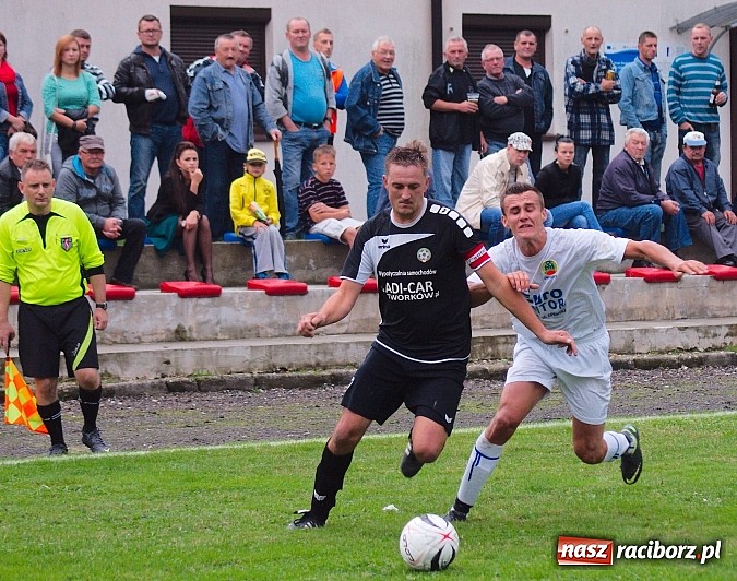 Zdjęcie w galerii na portalu naszraciborz.pl: Tworków kontra Owsiszcze. Szesnaście lat oczekiwania na remis wiadomości z regionu