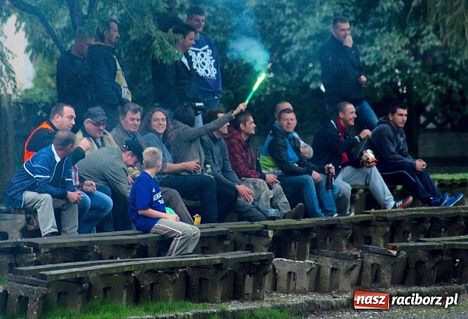 Zdjęcie w galerii na portalu naszraciborz.pl: Tworków kontra Owsiszcze. Szesnaście lat oczekiwania na remis wiadomości z regionu