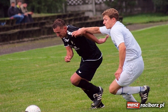Zdjęcie w galerii na portalu naszraciborz.pl: Tworków kontra Owsiszcze. Szesnaście lat oczekiwania na remis wiadomości z regionu