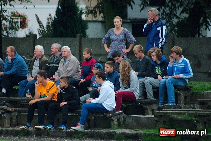 Zdjęcie w galerii na portalu naszraciborz.pl: Tworków kontra Owsiszcze. Szesnaście lat oczekiwania na remis wiadomości z regionu