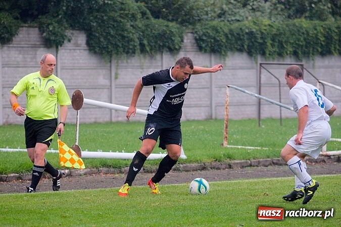 Zdjęcie w galerii na portalu naszraciborz.pl: Tworków kontra Owsiszcze. Szesnaście lat oczekiwania na remis wiadomości z regionu