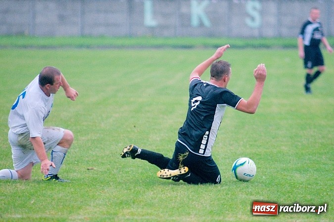 Zdjęcie w galerii na portalu naszraciborz.pl: Tworków kontra Owsiszcze. Szesnaście lat oczekiwania na remis wiadomości z regionu