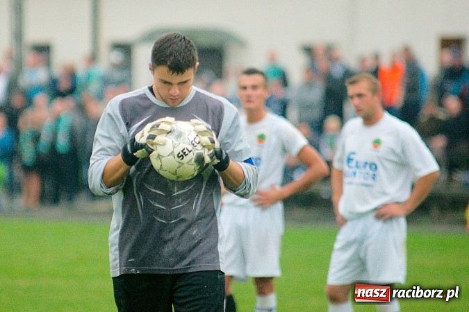 Zdjęcie w galerii na portalu naszraciborz.pl: Tworków kontra Owsiszcze. Szesnaście lat oczekiwania na remis wiadomości z regionu