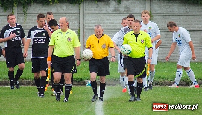 Zdjęcie w galerii na portalu naszraciborz.pl: Tworków kontra Owsiszcze. Szesnaście lat oczekiwania na remis wiadomości z regionu