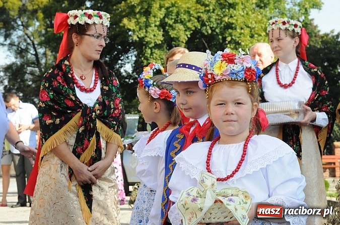 Zdjęcie w galerii na portalu naszraciborz.pl: Łubowice 2013 - święto plonów w rodzinnej miejscowości Josepha von Eichendorffa wiadomości z regionu