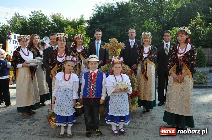 Zdjęcie w galerii na portalu naszraciborz.pl: Łubowice 2013 - święto plonów w rodzinnej miejscowości Josepha von Eichendorffa wiadomości z regionu