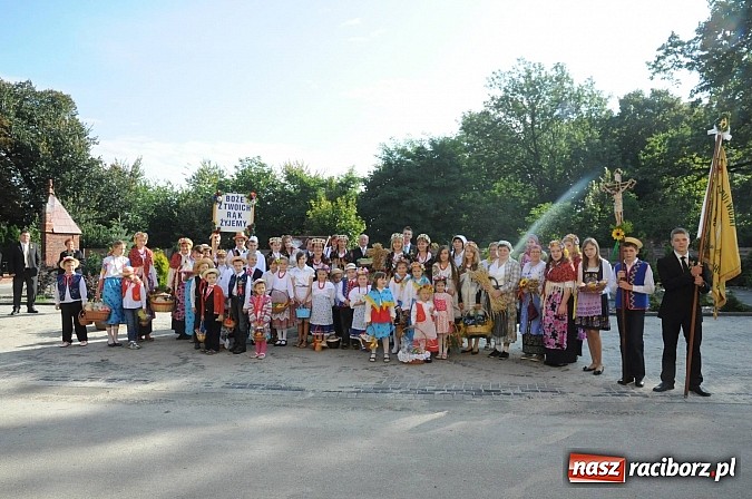 Zdjęcie w galerii na portalu naszraciborz.pl: Łubowice 2013 - święto plonów w rodzinnej miejscowości Josepha von Eichendorffa wiadomości z regionu