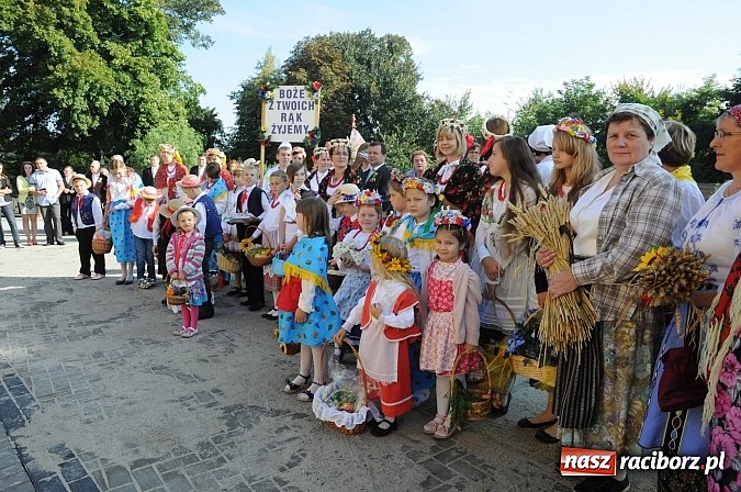Zdjęcie w galerii na portalu naszraciborz.pl: Łubowice 2013 - święto plonów w rodzinnej miejscowości Josepha von Eichendorffa wiadomości z regionu