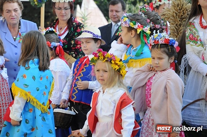 Zdjęcie w galerii na portalu naszraciborz.pl: Łubowice 2013 - święto plonów w rodzinnej miejscowości Josepha von Eichendorffa wiadomości z regionu