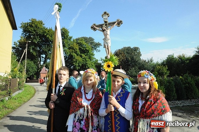 Zdjęcie w galerii na portalu naszraciborz.pl: Łubowice 2013 - święto plonów w rodzinnej miejscowości Josepha von Eichendorffa wiadomości z regionu