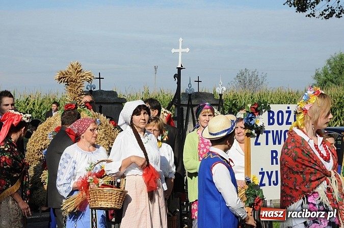 Zdjęcie w galerii na portalu naszraciborz.pl: Łubowice 2013 - święto plonów w rodzinnej miejscowości Josepha von Eichendorffa wiadomości z regionu