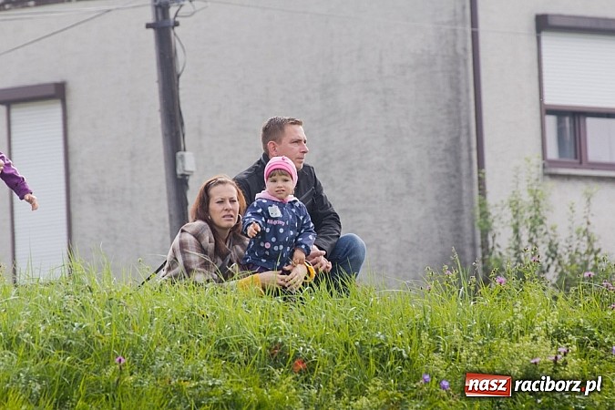 Zdjęcie w galerii na portalu naszraciborz.pl: Raciborskie air-show z dużą frekwencją wiadomości z regionu