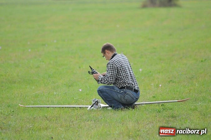 Zdjęcie w galerii na portalu naszraciborz.pl: Raciborskie air-show z dużą frekwencją wiadomości z regionu