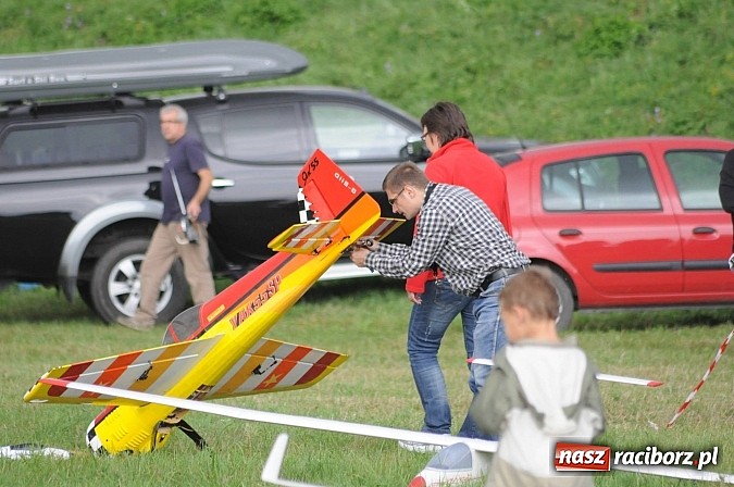 Zdjęcie w galerii na portalu naszraciborz.pl: Raciborskie air-show z dużą frekwencją wiadomości z regionu