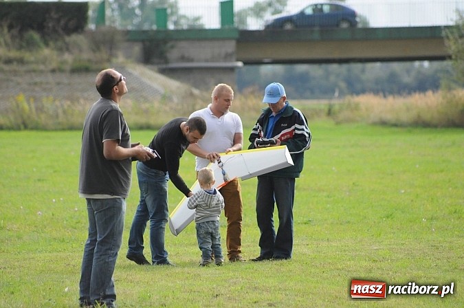 Zdjęcie w galerii na portalu naszraciborz.pl: Raciborskie air-show z dużą frekwencją wiadomości z regionu