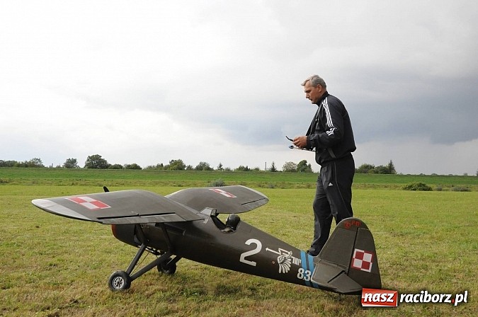 Zdjęcie w galerii na portalu naszraciborz.pl: Raciborskie air-show z dużą frekwencją wiadomości z regionu