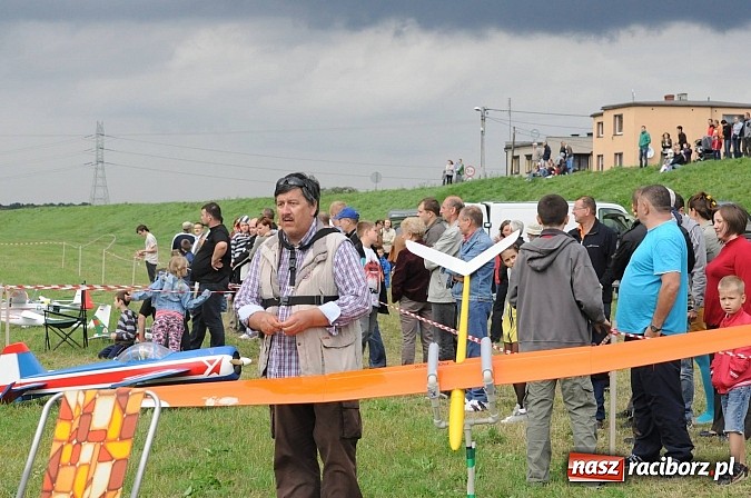 Zdjęcie w galerii na portalu naszraciborz.pl: Raciborskie air-show z dużą frekwencją wiadomości z regionu