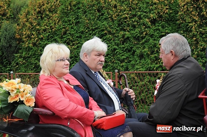 Zdjęcie w galerii na portalu naszraciborz.pl: Malutkie Łańce z długim barwnym korowodem wiadomości z regionu