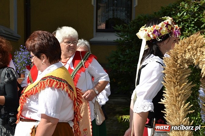 Zdjęcie w galerii na portalu naszraciborz.pl: Diecezjalne dożynki diecezji gliwickiej w Rudach wiadomości z regionu