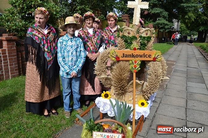 Zdjęcie w galerii na portalu naszraciborz.pl: Diecezjalne dożynki diecezji gliwickiej w Rudach wiadomości z regionu