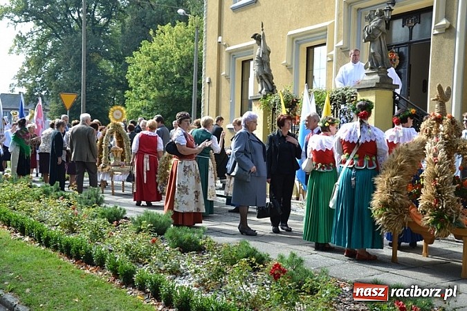 Zdjęcie w galerii na portalu naszraciborz.pl: Diecezjalne dożynki diecezji gliwickiej w Rudach wiadomości z regionu