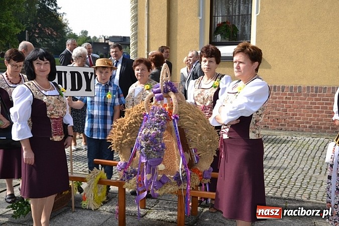 Zdjęcie w galerii na portalu naszraciborz.pl: Diecezjalne dożynki diecezji gliwickiej w Rudach wiadomości z regionu