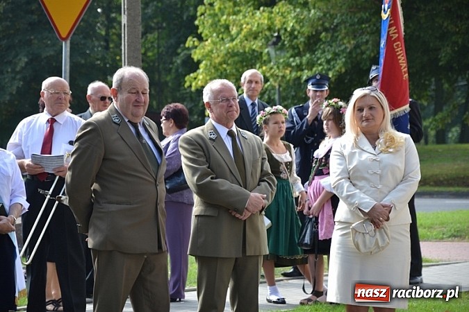 Zdjęcie w galerii na portalu naszraciborz.pl: Diecezjalne dożynki diecezji gliwickiej w Rudach wiadomości z regionu