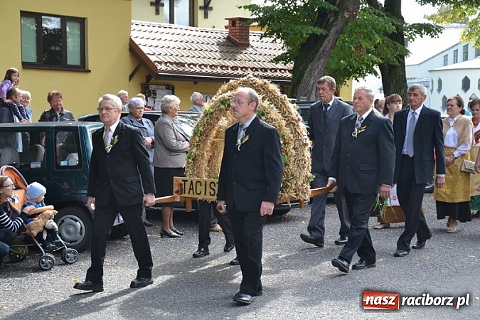 Zdjęcie w galerii na portalu naszraciborz.pl: Diecezjalne dożynki diecezji gliwickiej w Rudach wiadomości z regionu