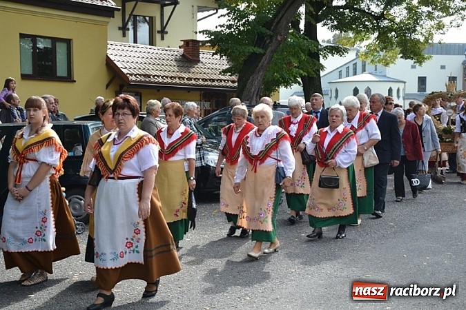 Zdjęcie w galerii na portalu naszraciborz.pl: Diecezjalne dożynki diecezji gliwickiej w Rudach wiadomości z regionu