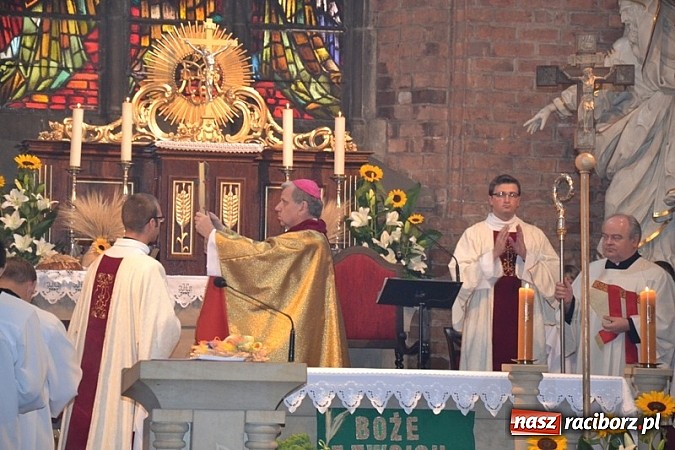 Zdjęcie w galerii na portalu naszraciborz.pl: Diecezjalne dożynki diecezji gliwickiej w Rudach wiadomości z regionu