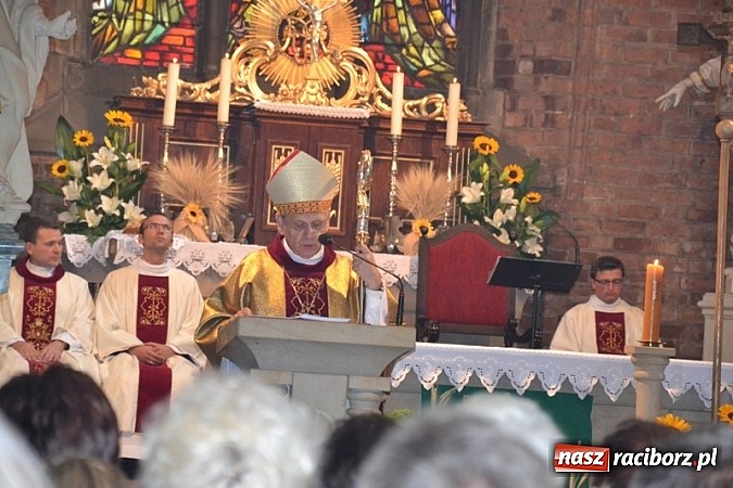 Zdjęcie w galerii na portalu naszraciborz.pl: Diecezjalne dożynki diecezji gliwickiej w Rudach wiadomości z regionu