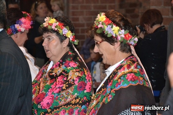 Zdjęcie w galerii na portalu naszraciborz.pl: Diecezjalne dożynki diecezji gliwickiej w Rudach wiadomości z regionu